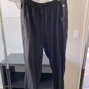 VS dress joggers